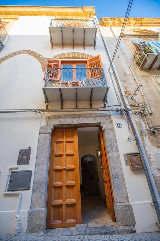 Palazzo Raho 호텔 체팔루 외부 사진
